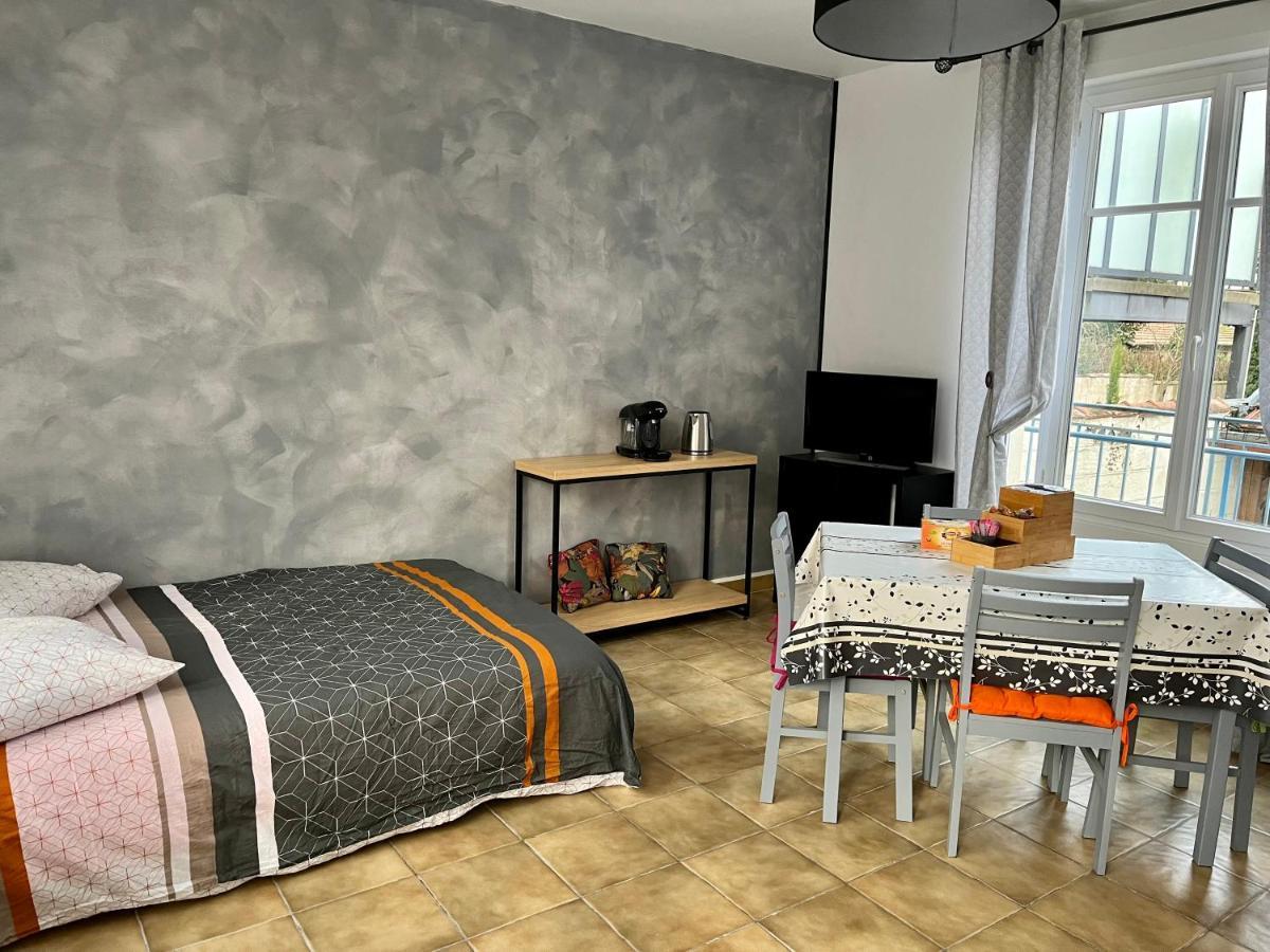 Studio Independant Dans Maison Individuelle Nancy Exteriör bild